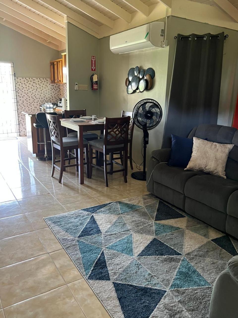 Reddie Vacation Homes Windsor  Buitenkant foto